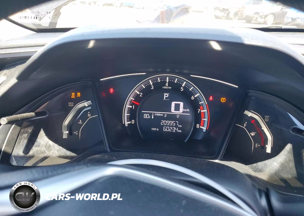 2018 Honda Civic Lx VIN:2HGFC2F57JH513227 - 9