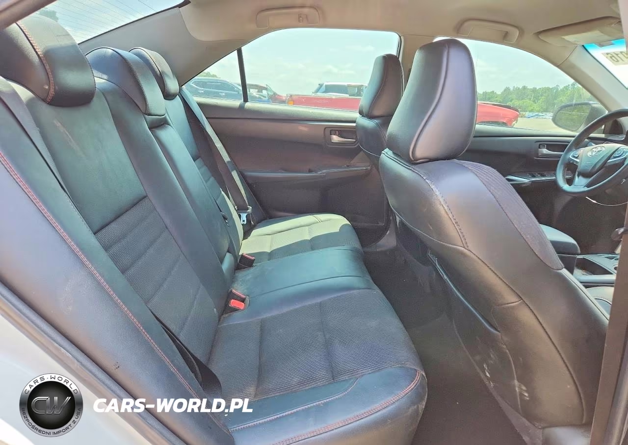 2017 Toyota Camry Le VIN:4T1BF1FK9HU278563 - 10