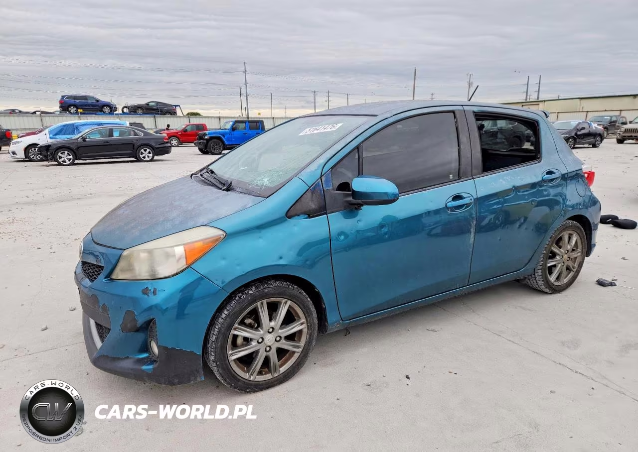 2013 Toyota Yaris 5-Door L