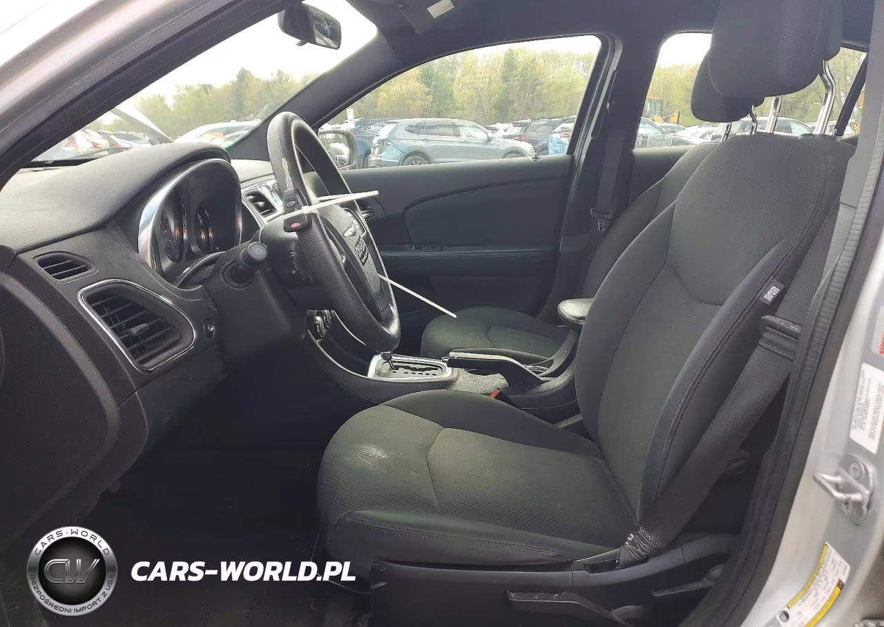 2012 Chrysler 200 Lx VIN:1C3CCBAB5CN184038 - 7