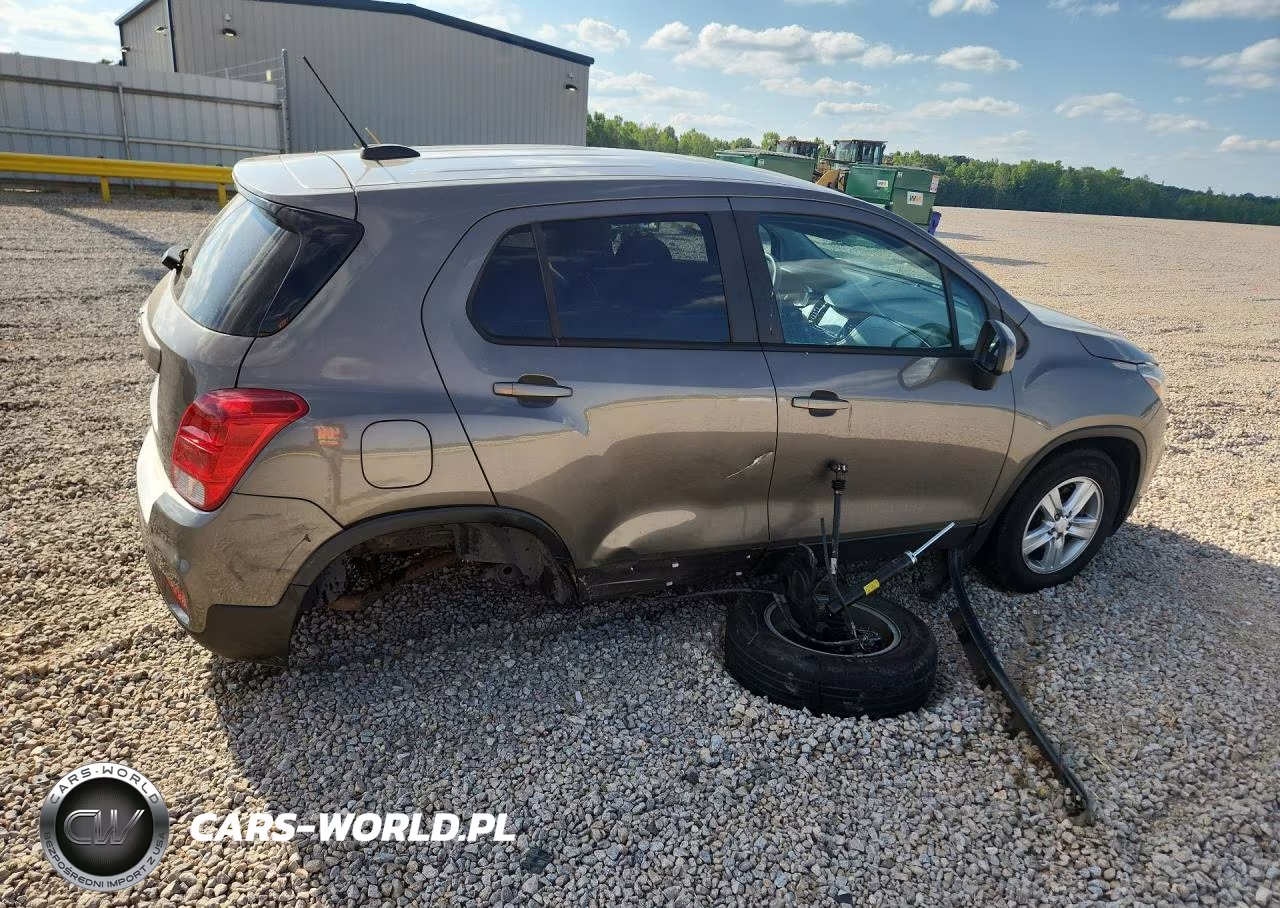 2022 Chevrolet Trax Ls VIN:KL7CJNSM3NB517261 - 3