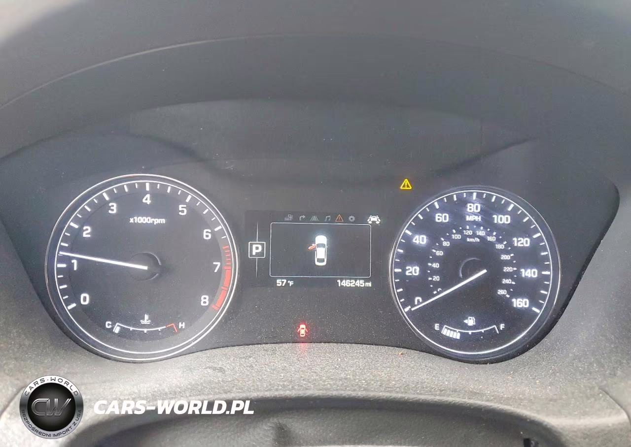 2017 Genesis G80 3.8 VIN:KMHGN4JE2HU202825 - 9