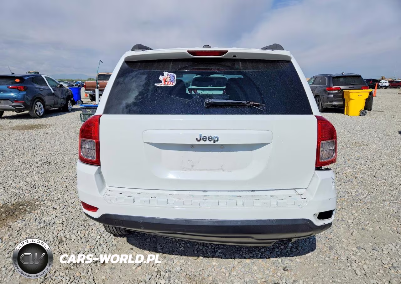 2012 Jeep Compass Latitude VIN:1C4NJCEB2CD634339 - 6