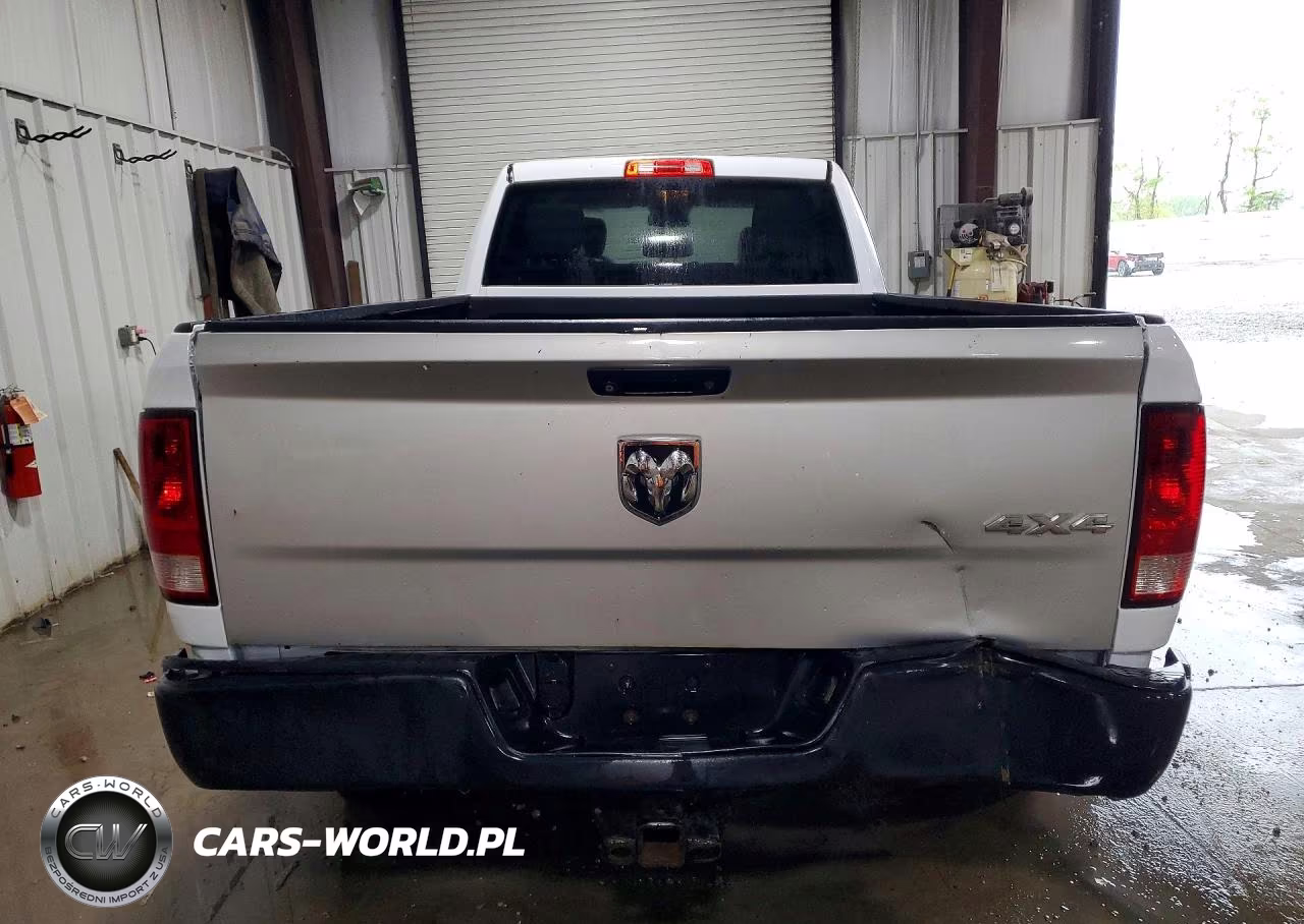 2018 Ram 2500 St VIN:3C6TR5HT0JG293823 - 6