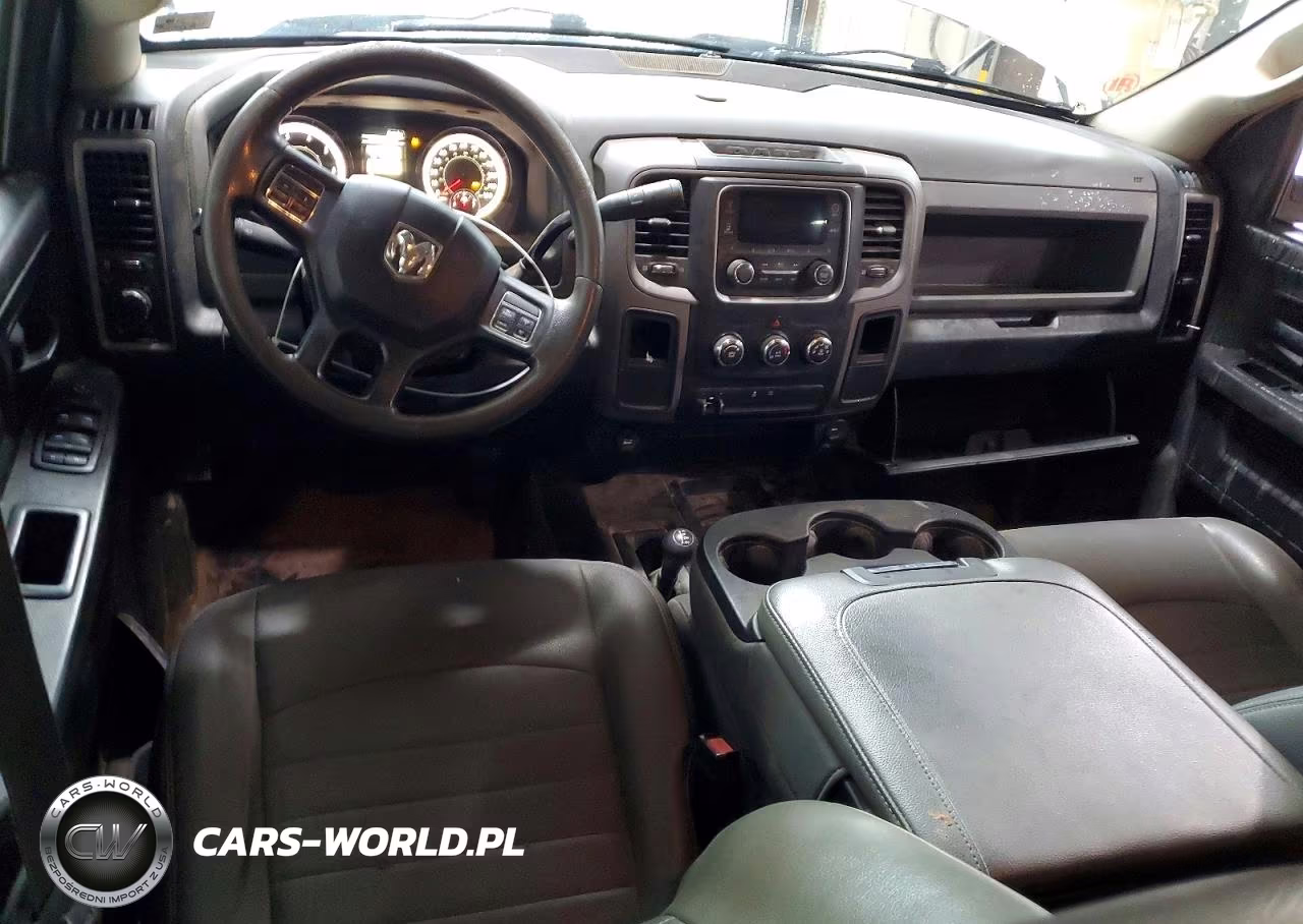 2018 Ram 2500 St VIN:3C6TR5HT0JG293823 - 8