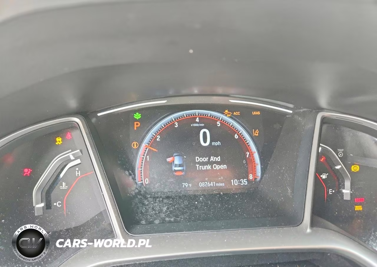 2019 Honda Civic Sport VIN:2HGFC2F83KH530683 - 9