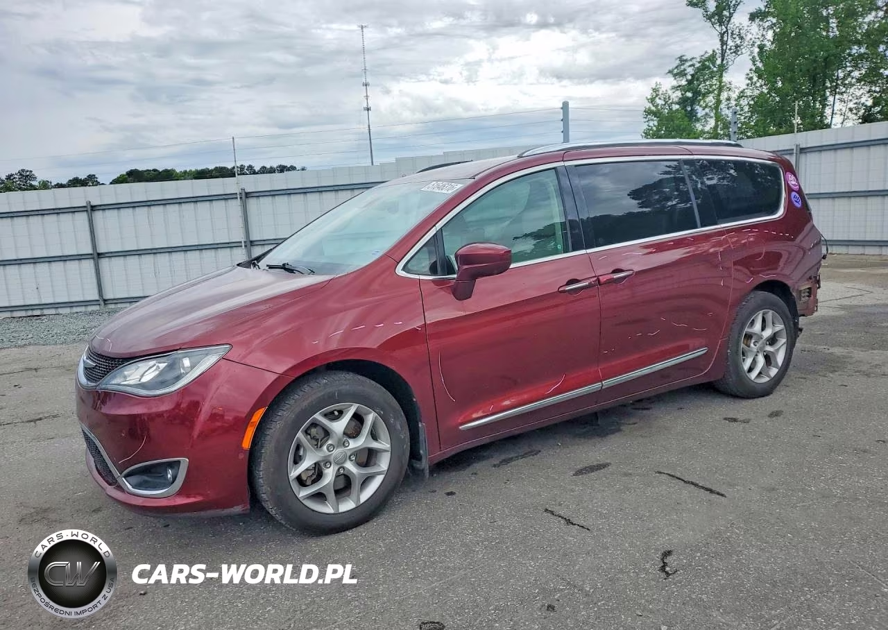 2019 Chrysler Pacifica Touring L Plus