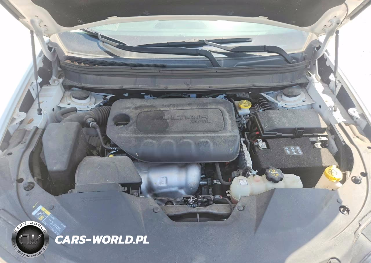 2019 Jeep Cherokee Latitude Plus VIN:1C4PJLLB5KD247651 - 11
