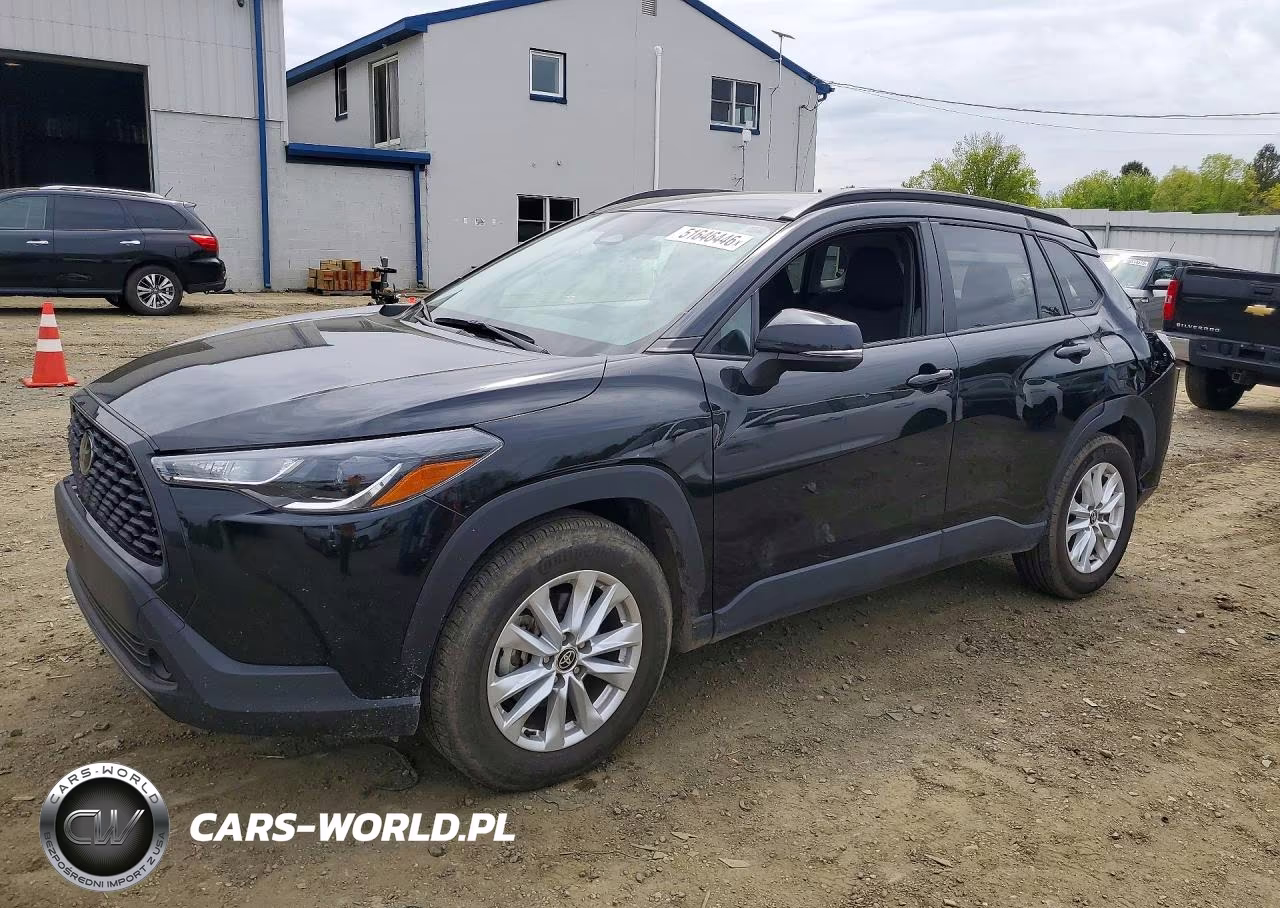 2024 Toyota Corolla Cross Le