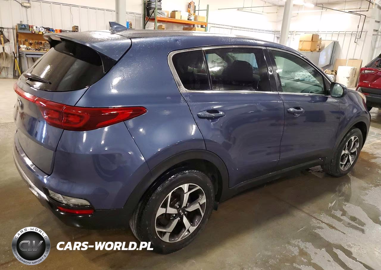 2020 Kia Sportage Lx VIN:KNDPMCAC1L7812187 - 3