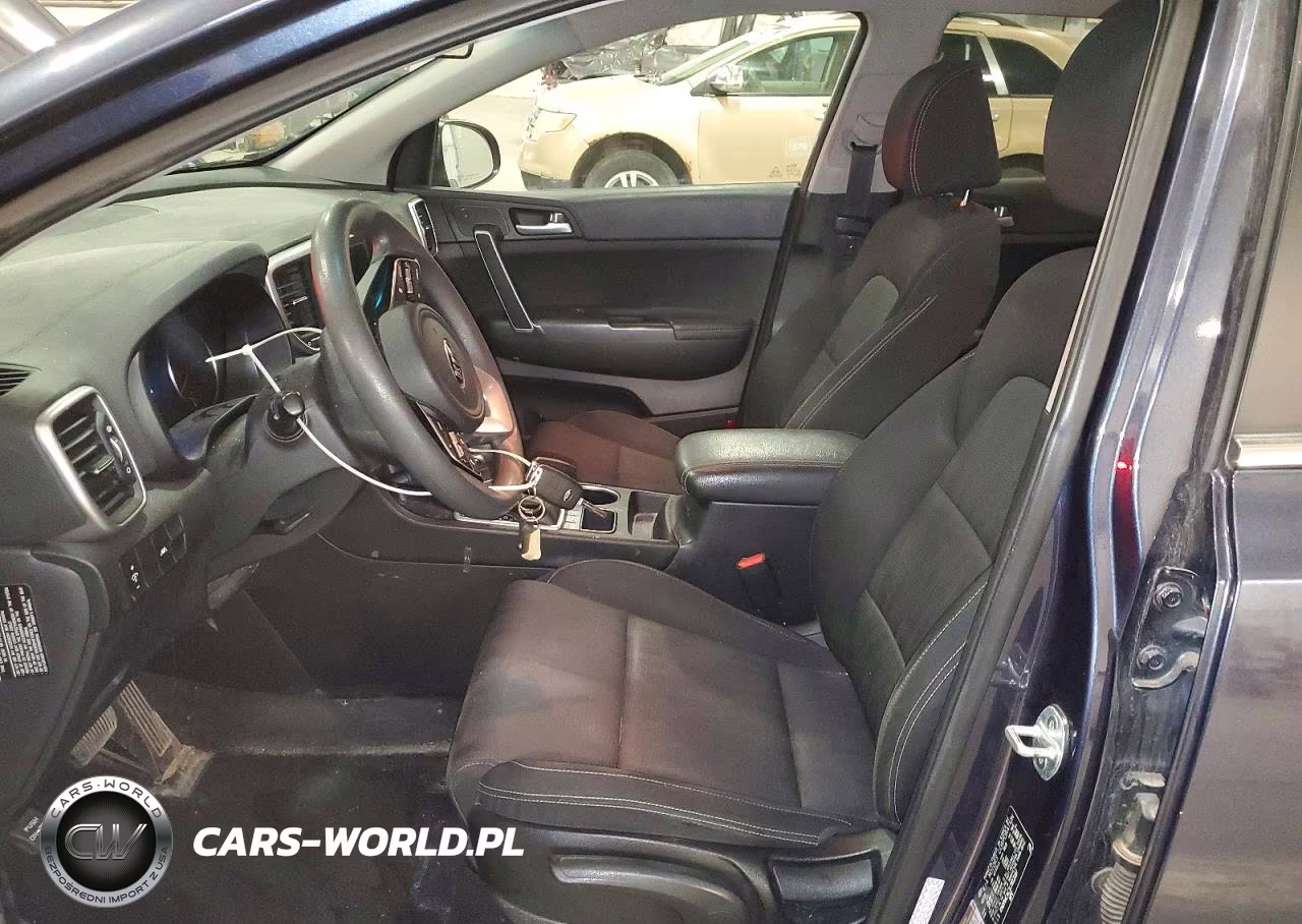 2020 Kia Sportage Lx VIN:KNDPMCAC1L7812187 - 7