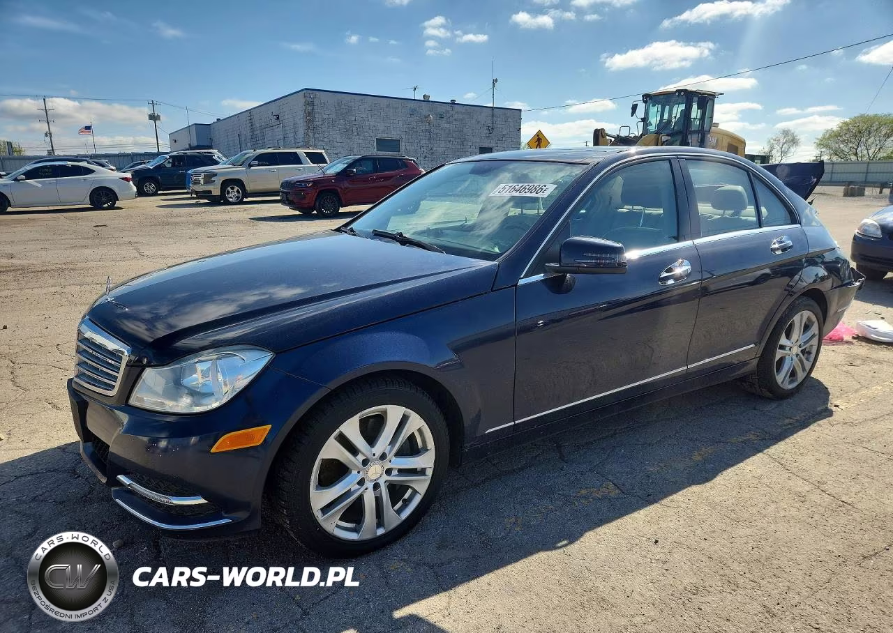 2013 Mercedes-Benz C 300 4Matic – zdjęcie 1 z 12