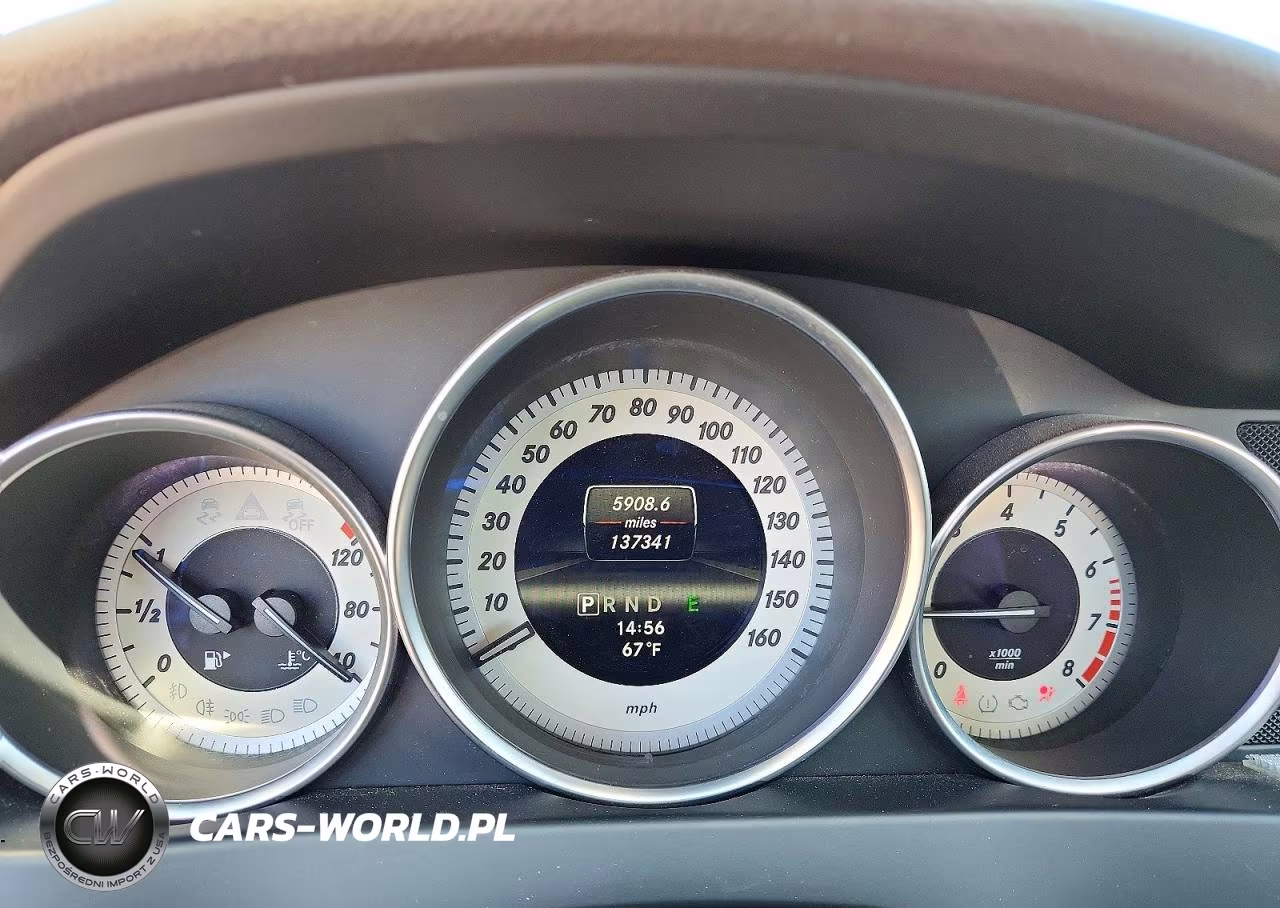 2013 Mercedes-Benz C 300 4Matic VIN:WDDGF8AB8DA818920 - 9