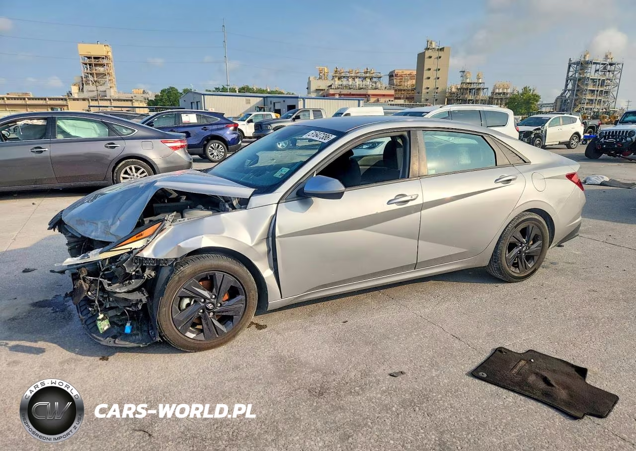 2022 Hyundai Elantra Sel