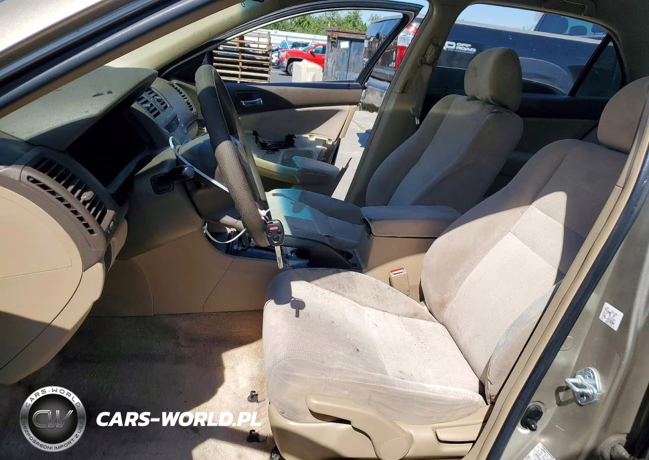 2003 Honda Accord Lx VIN:JHMCM56363C076582 - 7