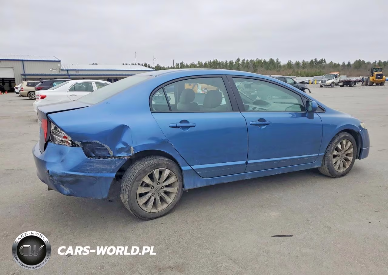 2011 Honda Civic VIN:2HGFA1F83BH535608 - 3