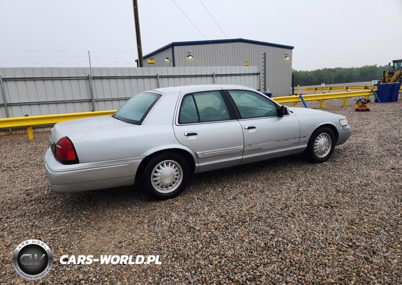 2002 Mercury Grand Marquis Gs VIN:2MEFM74W82X663986 - 3