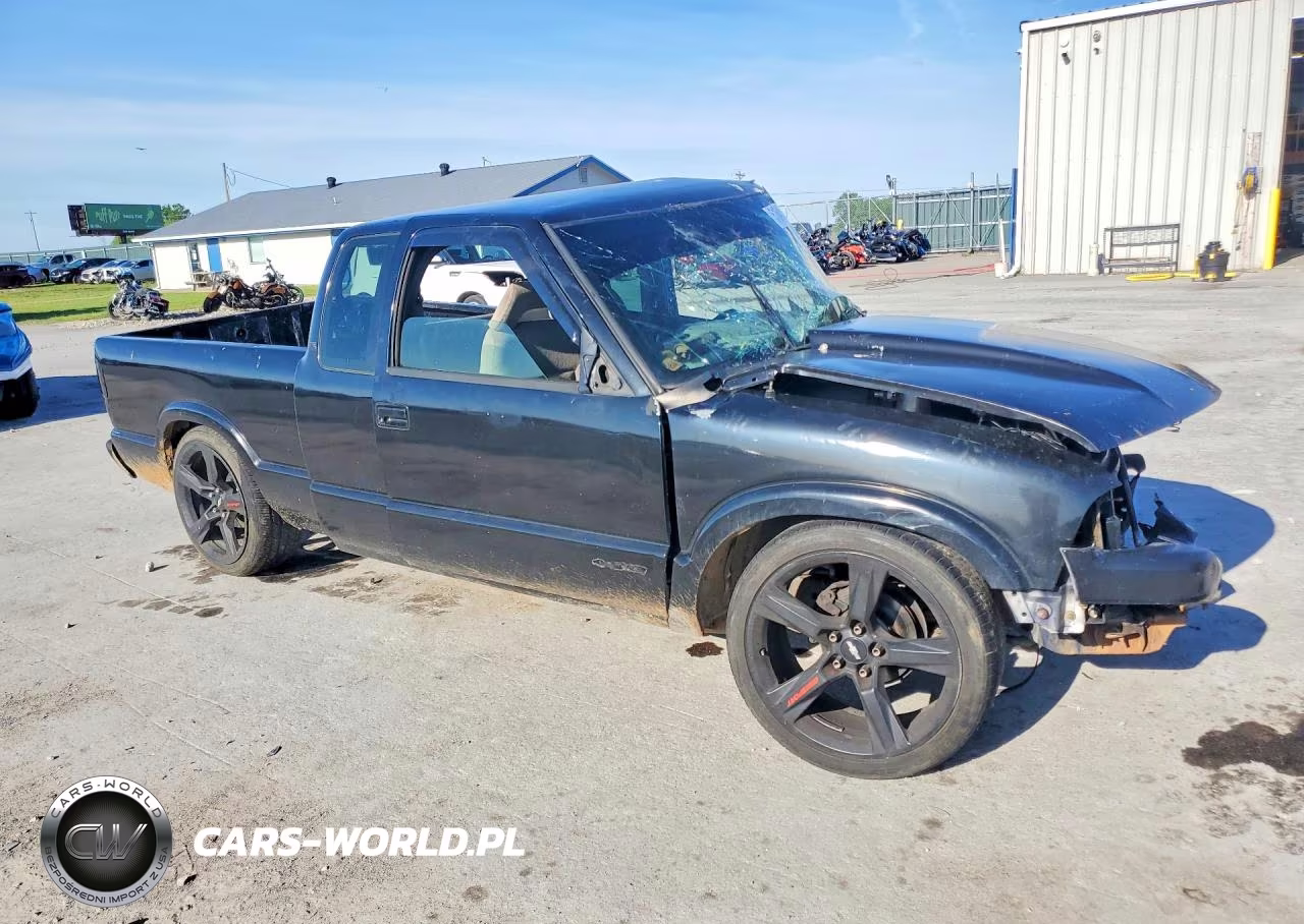 1996 Chevrolet S Truck S10 VIN:1GCCS19X9T8109849 - 4