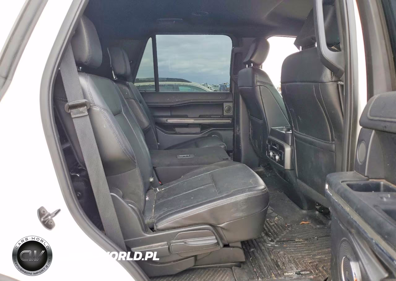 2018 Ford Expedition Xlt VIN:1FMJU1HT3JEA60724 - 11