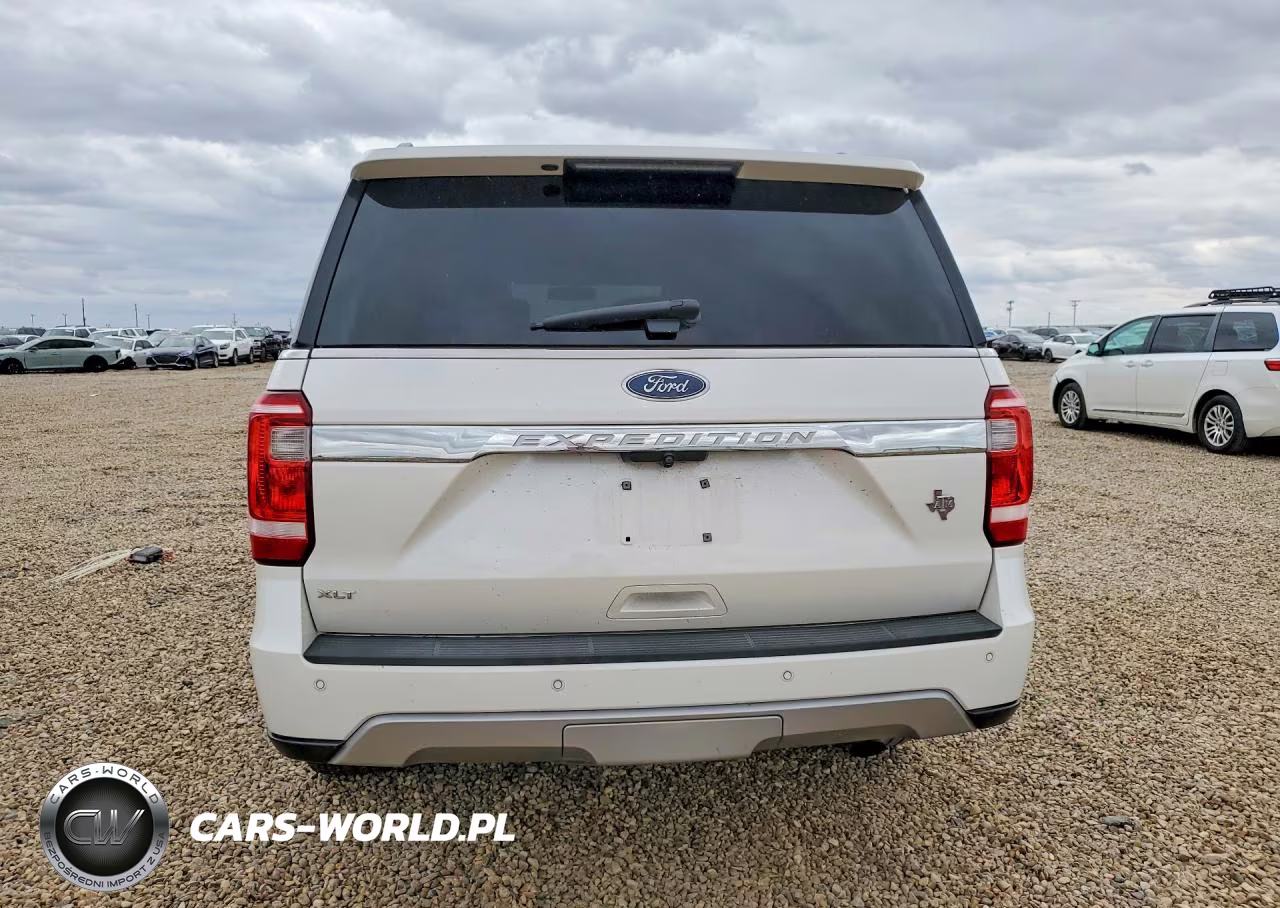 2018 Ford Expedition Xlt VIN:1FMJU1HT3JEA60724 - 6