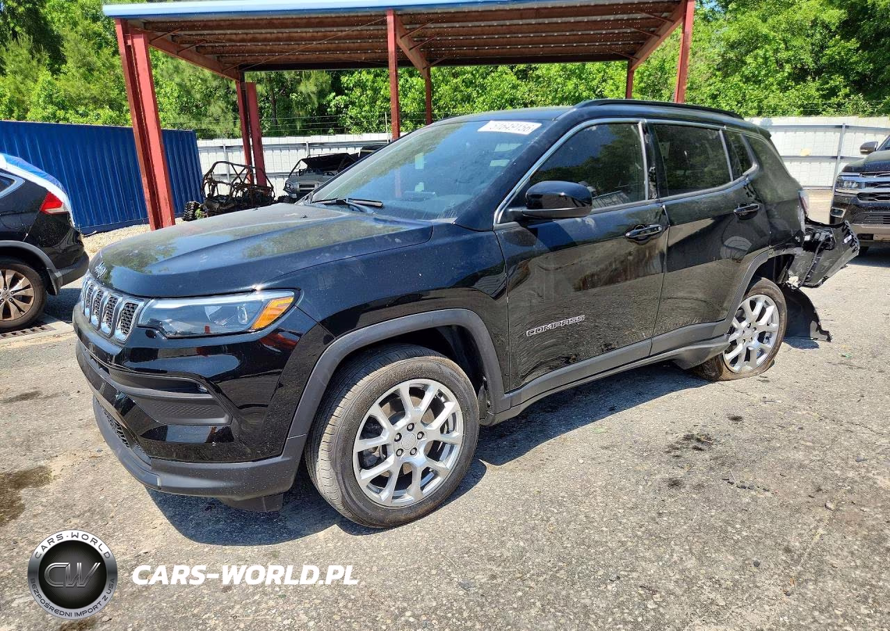 2023 Jeep Compass Latitude Lux – zdjęcie 1 z 12