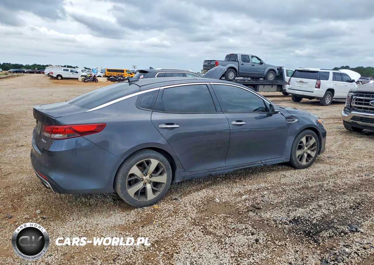 2018 Kia Optima Sx VIN:5XXGW4L20JG221955 - 3