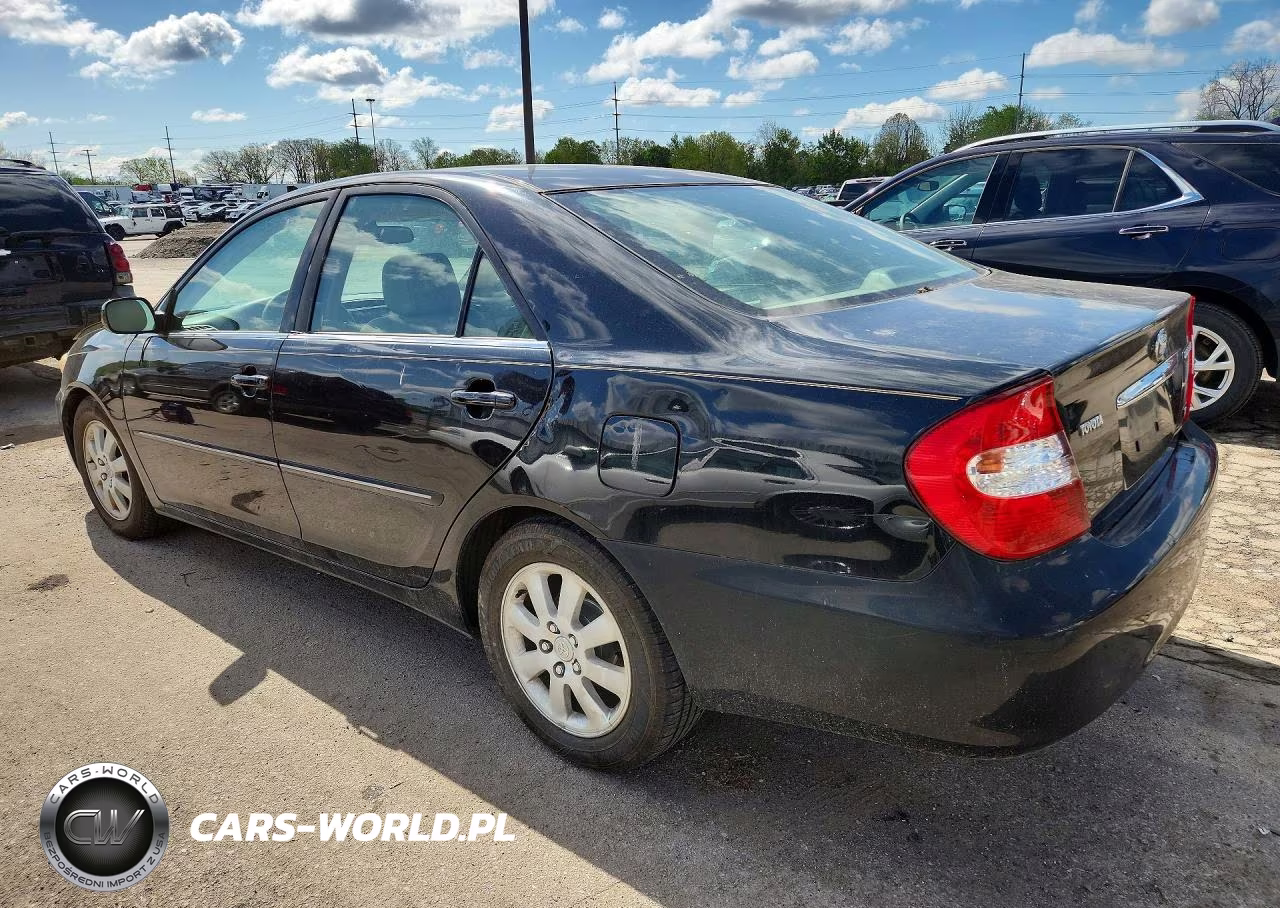 2004 Toyota Camry Xle V6 VIN:4T1BF30K44U081623 - 2