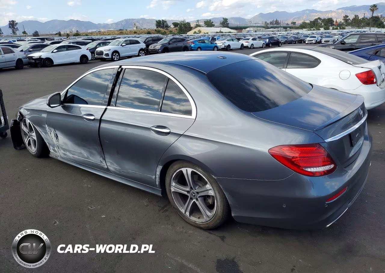 2019 Mercedes-Benz E 300 VIN:WDDZF4JB1KA504735 - 2