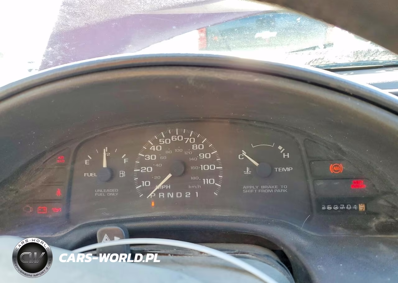 1997 Chevrolet Cavalier Base VIN:1G1JC1241VM147910 - 9