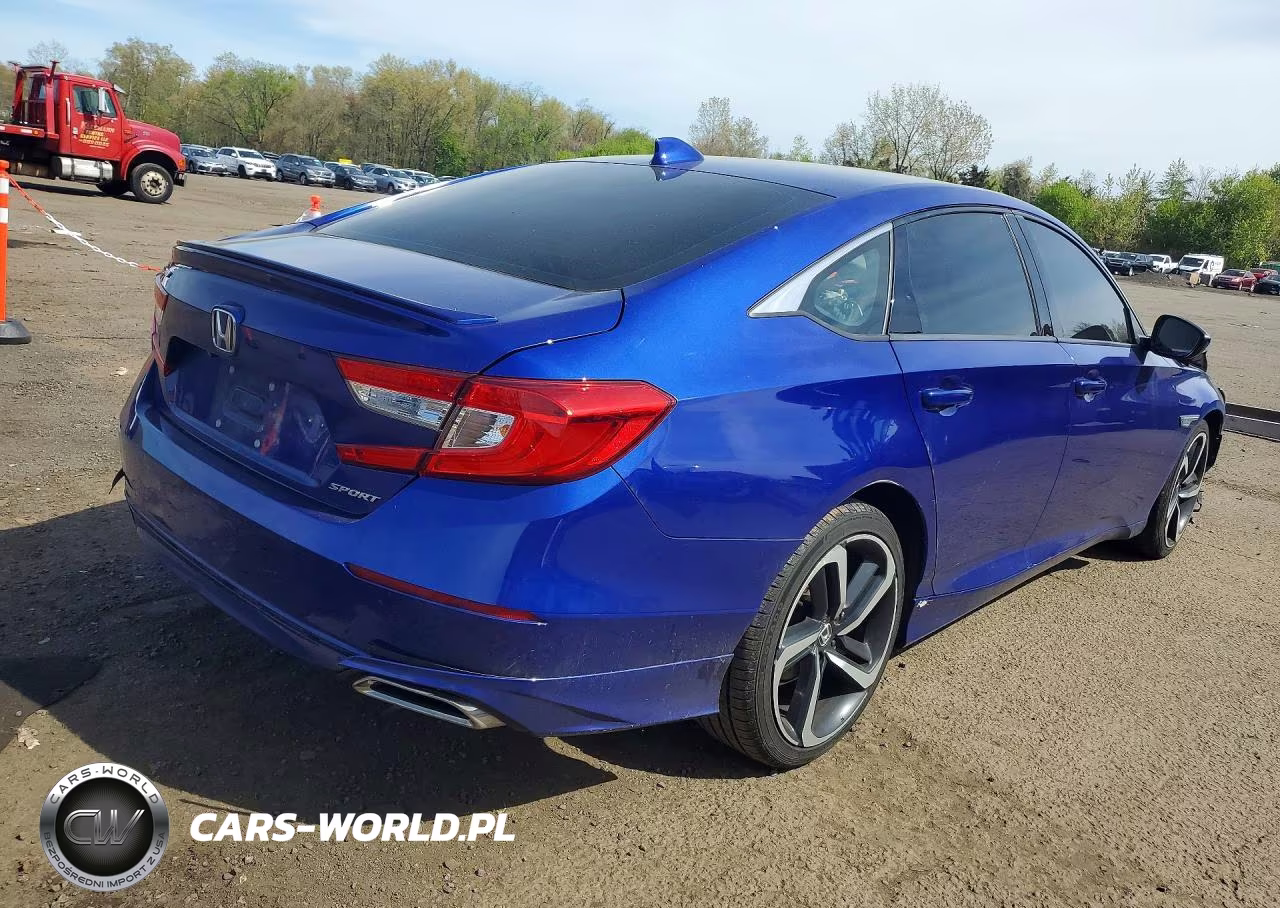 2018 Honda Accord Sport VIN:1HGCV1F37JA007756 - 3
