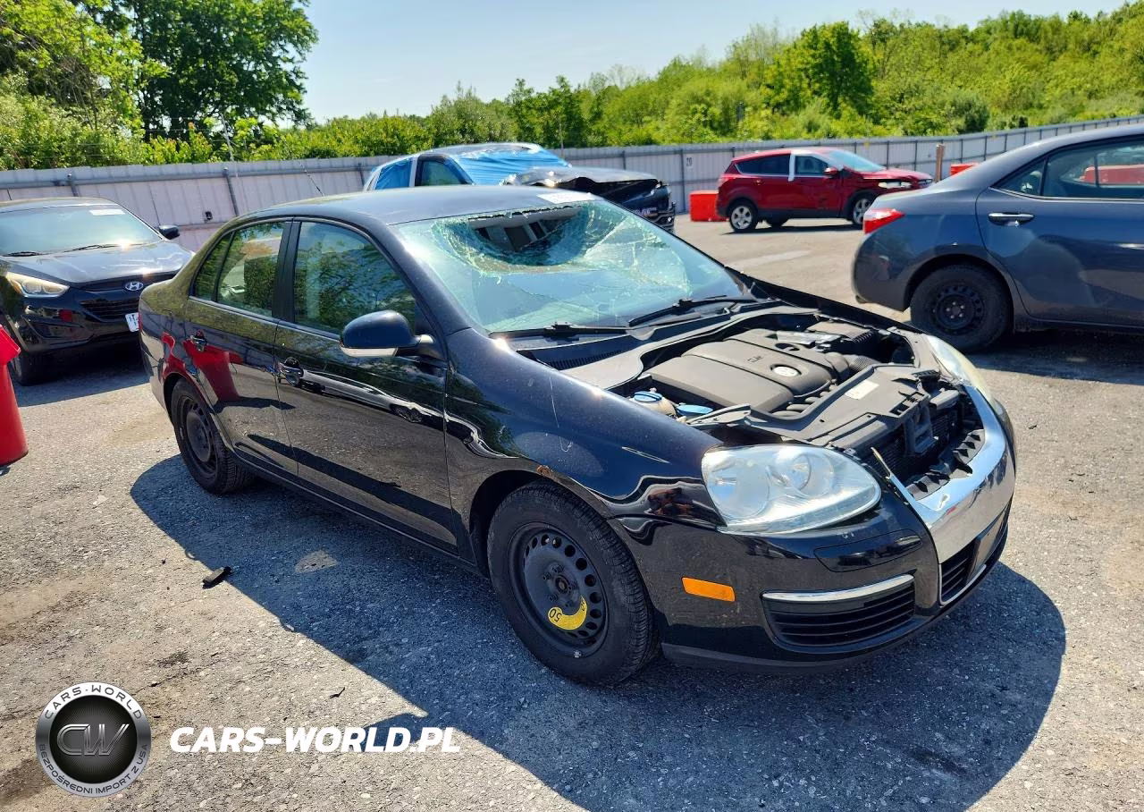 2010 Volkswagen Jetta S VIN:3VWJX7AJ5AM075515 - 4