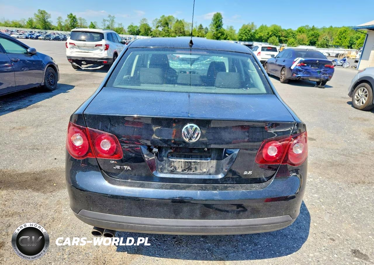 2010 Volkswagen Jetta S VIN:3VWJX7AJ5AM075515 - 6
