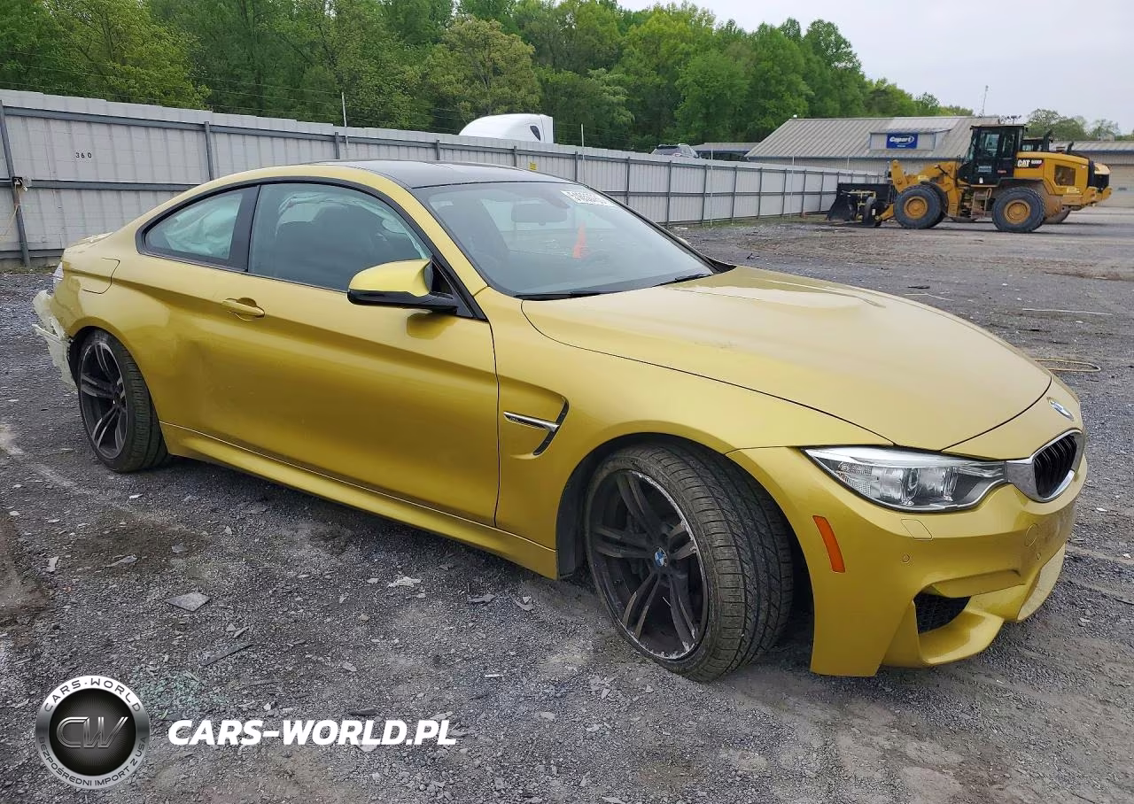 2015 BMW M4 VIN:WBS3R9C53FK333457 - 4