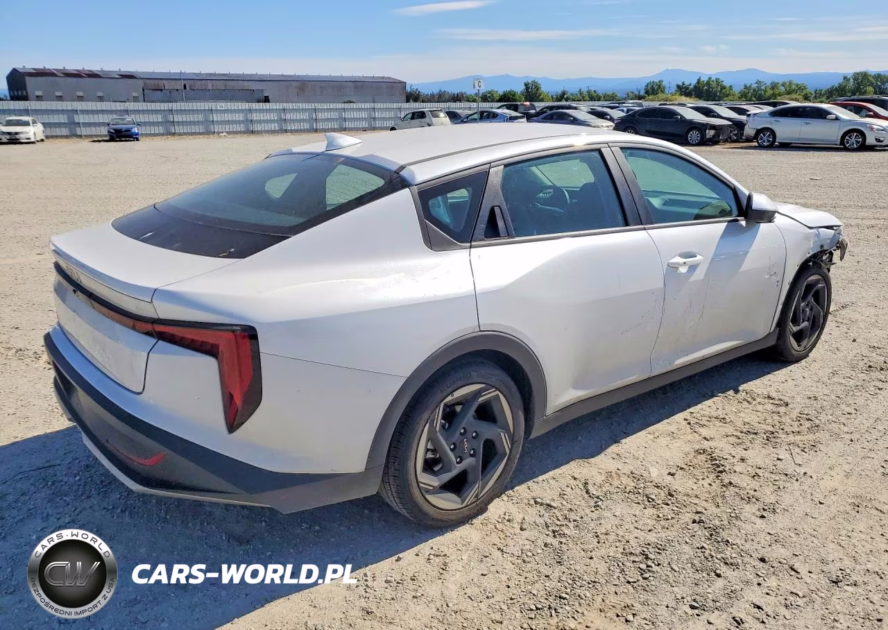 2025 Kia K4 Ex VIN:3KPFU4DE6SE018282 - 3