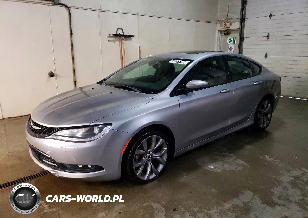 2015 Chrysler 200 S