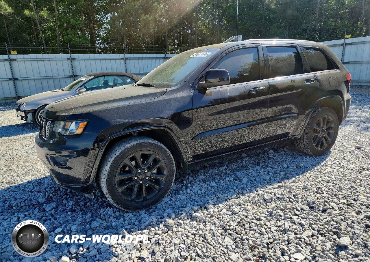 2020 Jeep Grand Cherokee Laredo