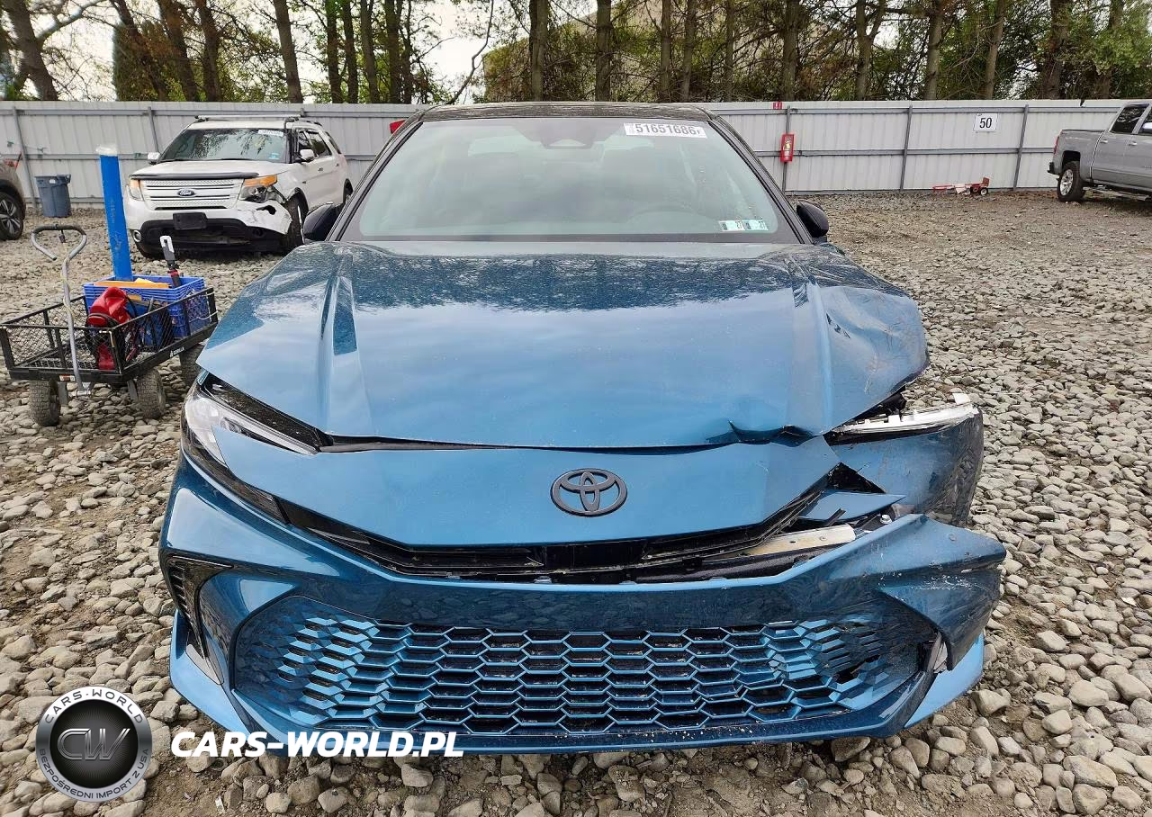 2026 Toyota Camry Xse VIN:4T1DAACK7TU285578 - 5