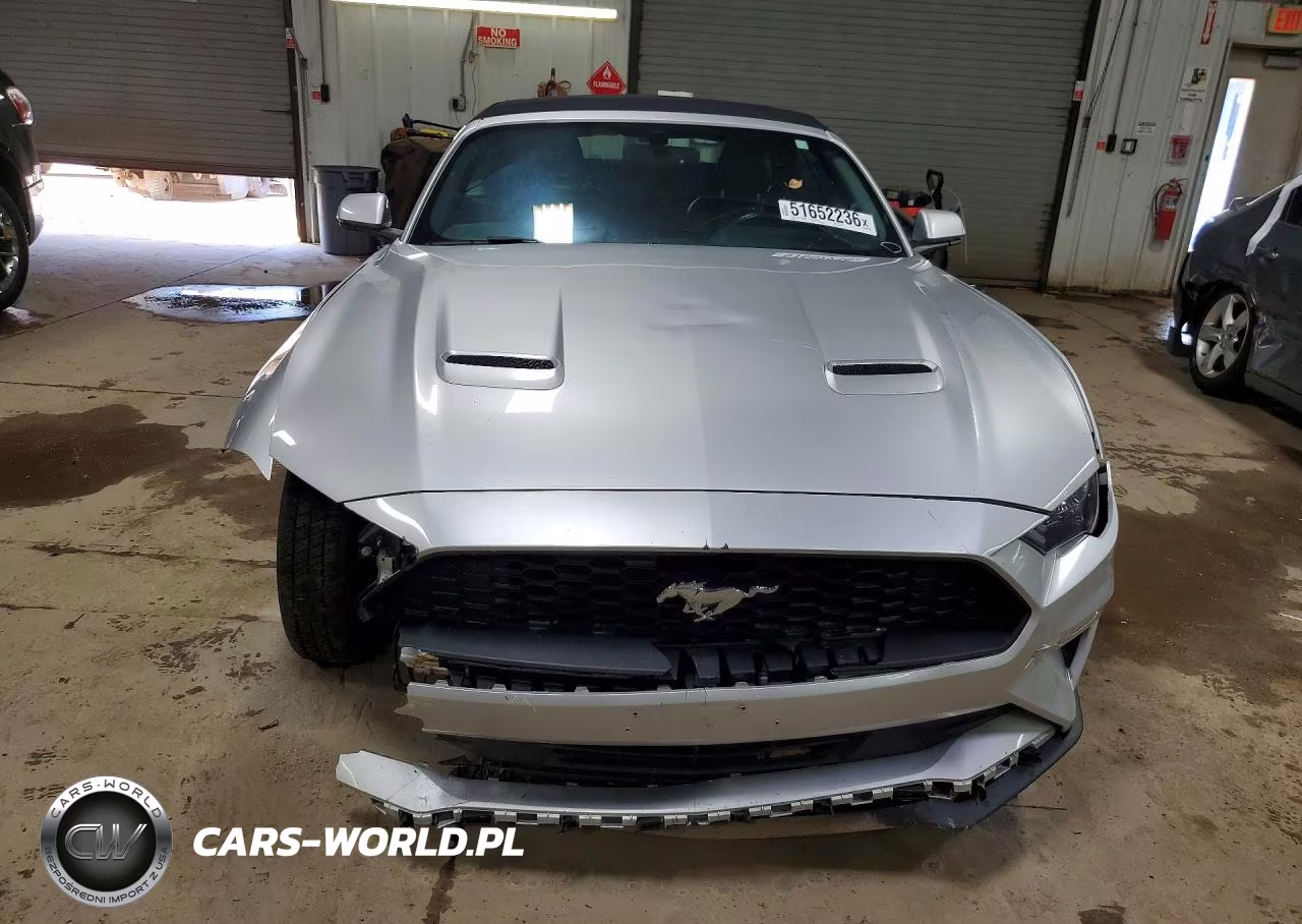 2018 Ford Mustang VIN:1FATP8UH0J5109799 - 5