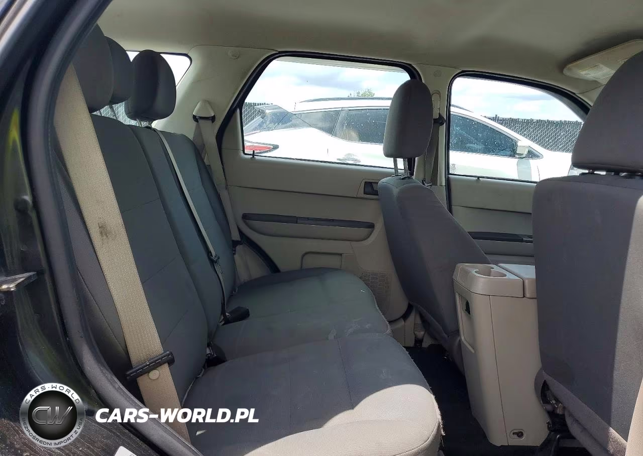 2012 Ford Escape Xls VIN:1FMCU9C78CKA84829 - 11