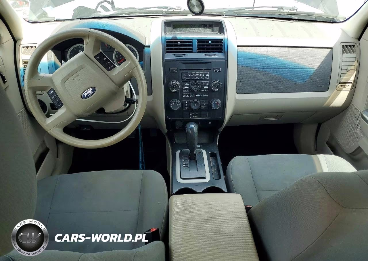 2012 Ford Escape Xls VIN:1FMCU9C78CKA84829 - 8