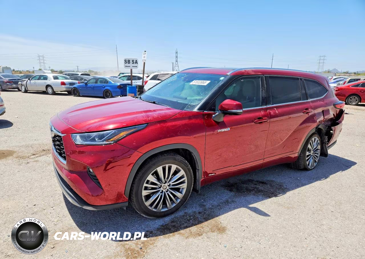 2021 Toyota Highlander Hybrid Platinum