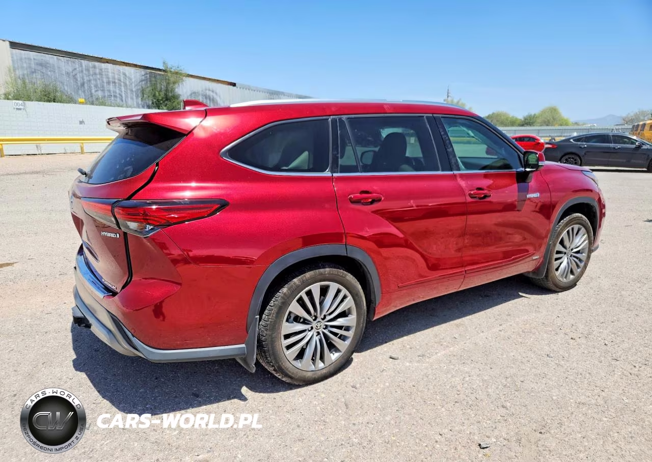 2021 Toyota Highlander Hybrid Platinum VIN:5TDEBRCH4MS051851 - 3