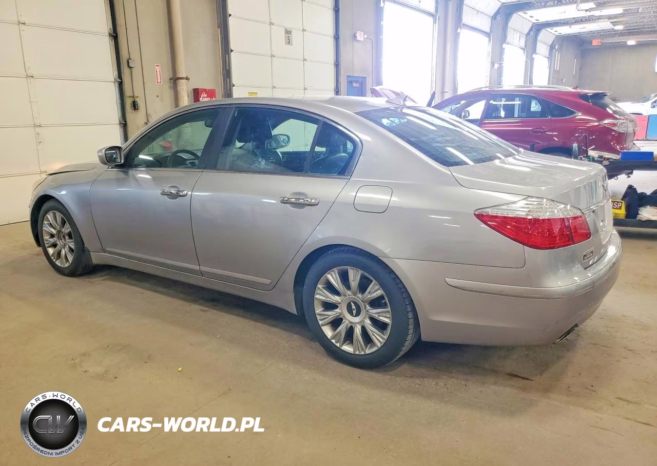 2011 Hyundai Genesis 3.8L VIN:KMHGC4DE4BU132382 - 2