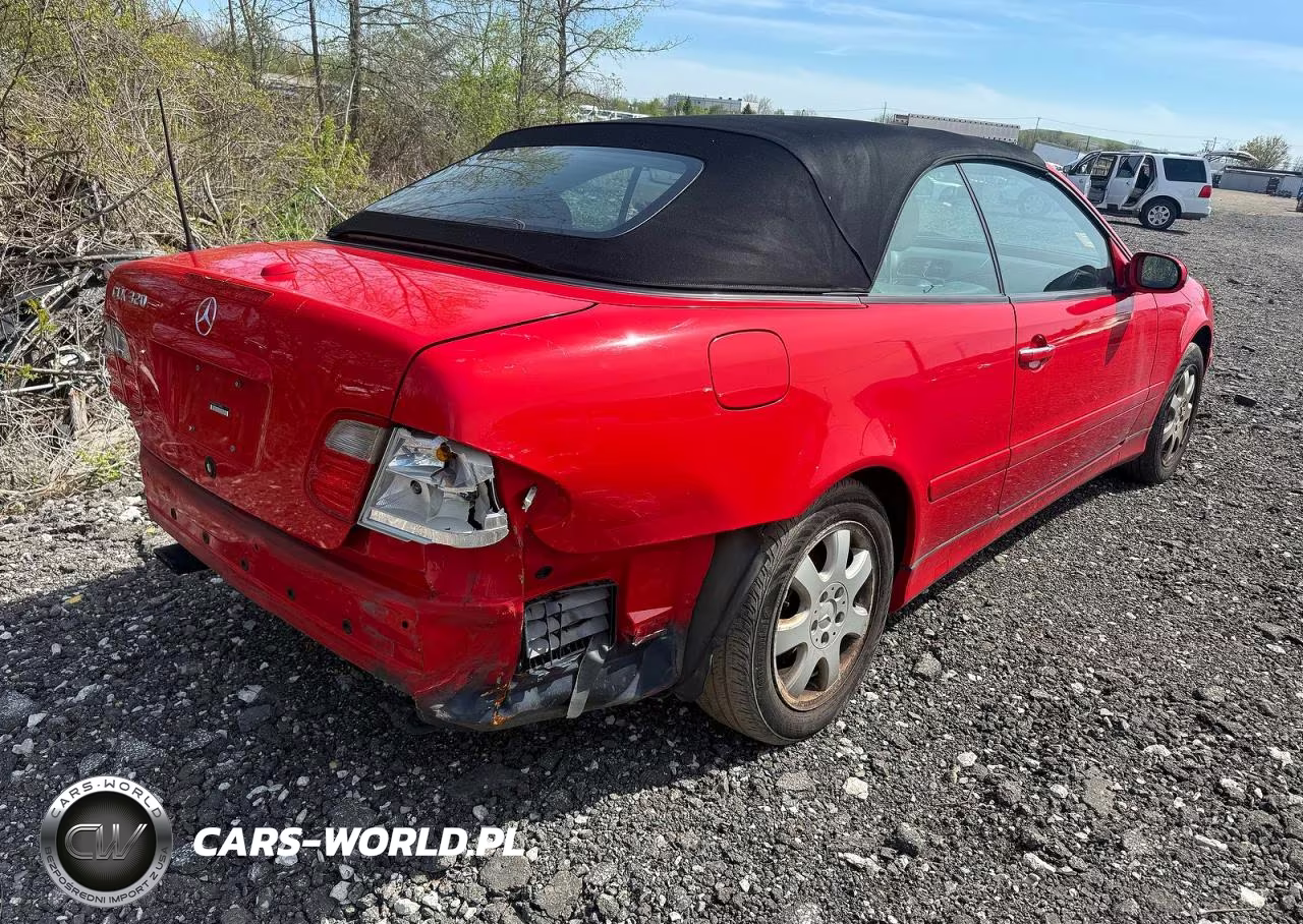 2000 Mercedes-Benz Clk 320 VIN:WDBLK65G2YT034501 - 4