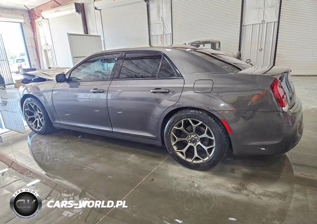 2018 Chrysler 300 S VIN:2C3CCABG2JH214445 - 2