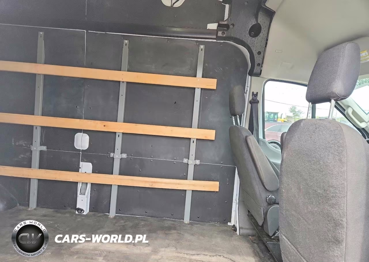2022 Ford Transit T-250 VIN:1FTBR1X82NKA75472 - 11