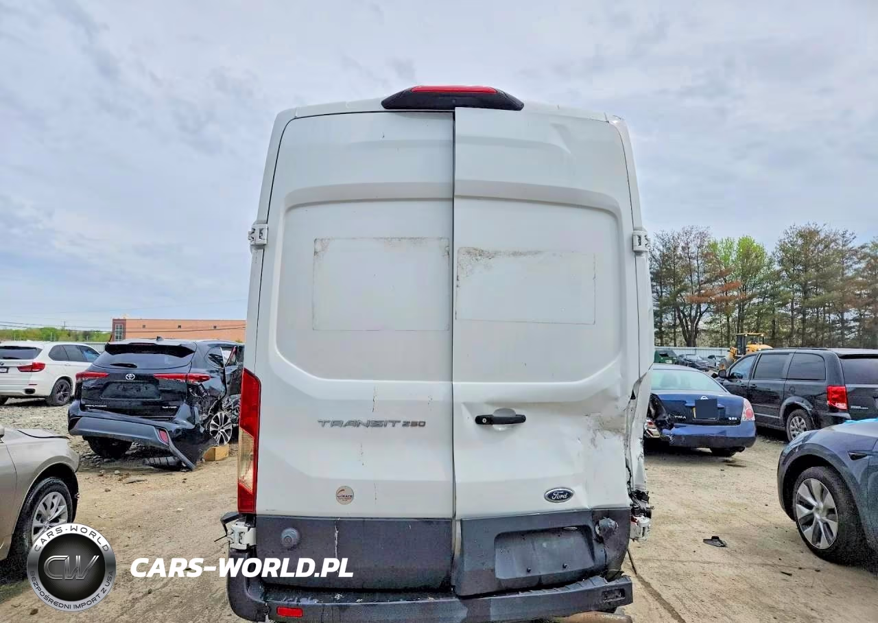 2022 Ford Transit T-250 VIN:1FTBR1X82NKA75472 - 6