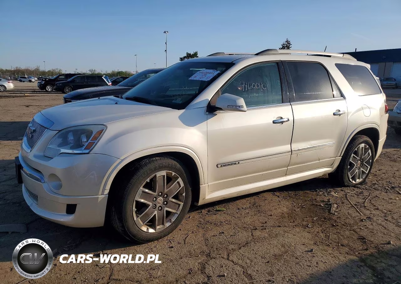 2011 GMC Acadia Denali