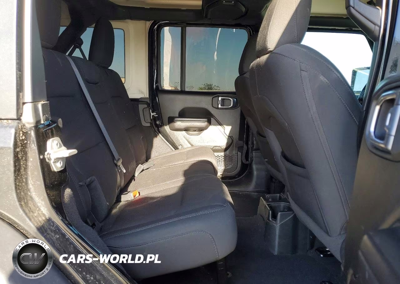 2021 Jeep Wrangler Unlimited Sport VIN:1C4HJXDG2MW714831 - 11