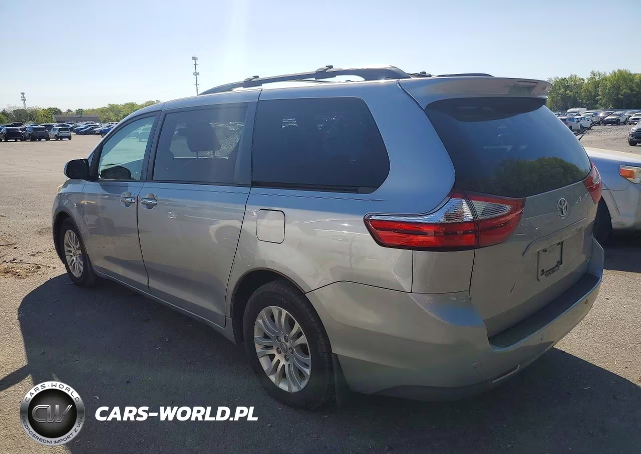 2017 Toyota Sienna Xle Premium 8-Passenger VIN:5TDYZ3DC2HS847870 - 2